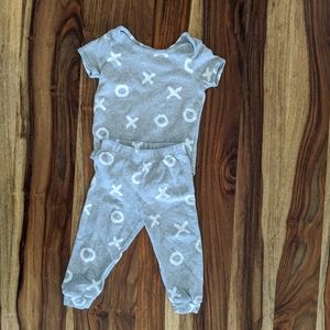 🌟 2/$10 🌟 6-12 m. Indigo Baby onesie & pants.